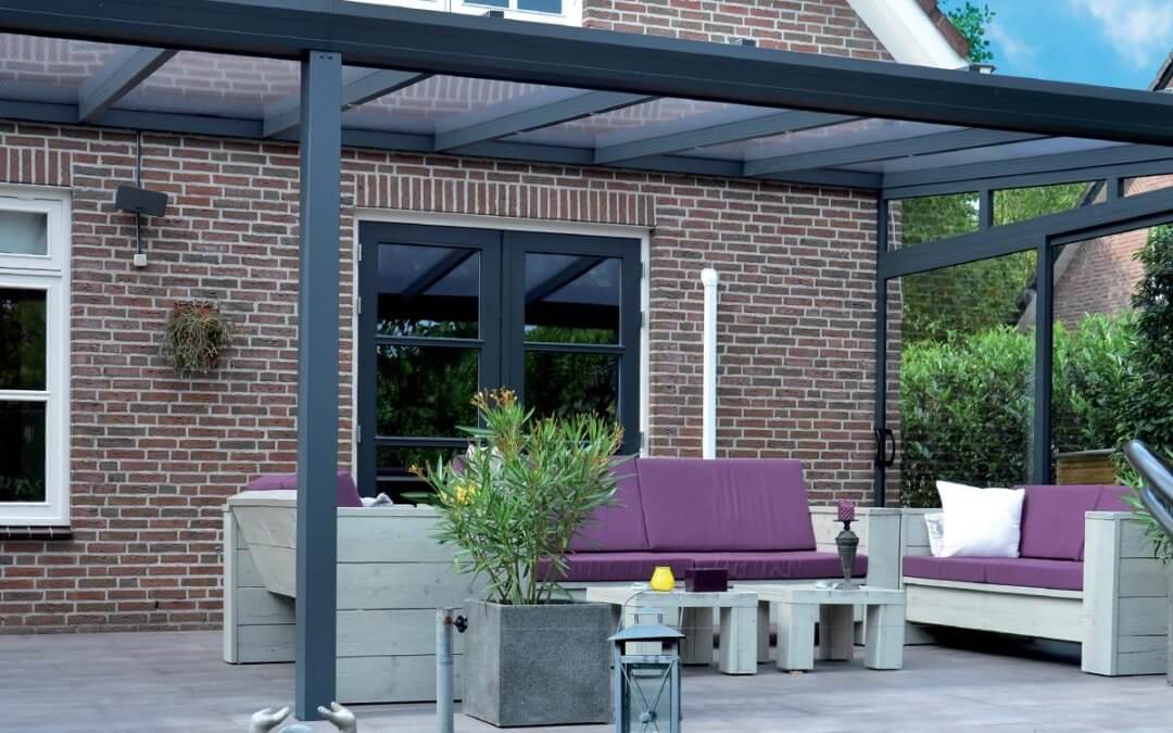 Veranda laten plaatsen? – 8 voordelen op een rij